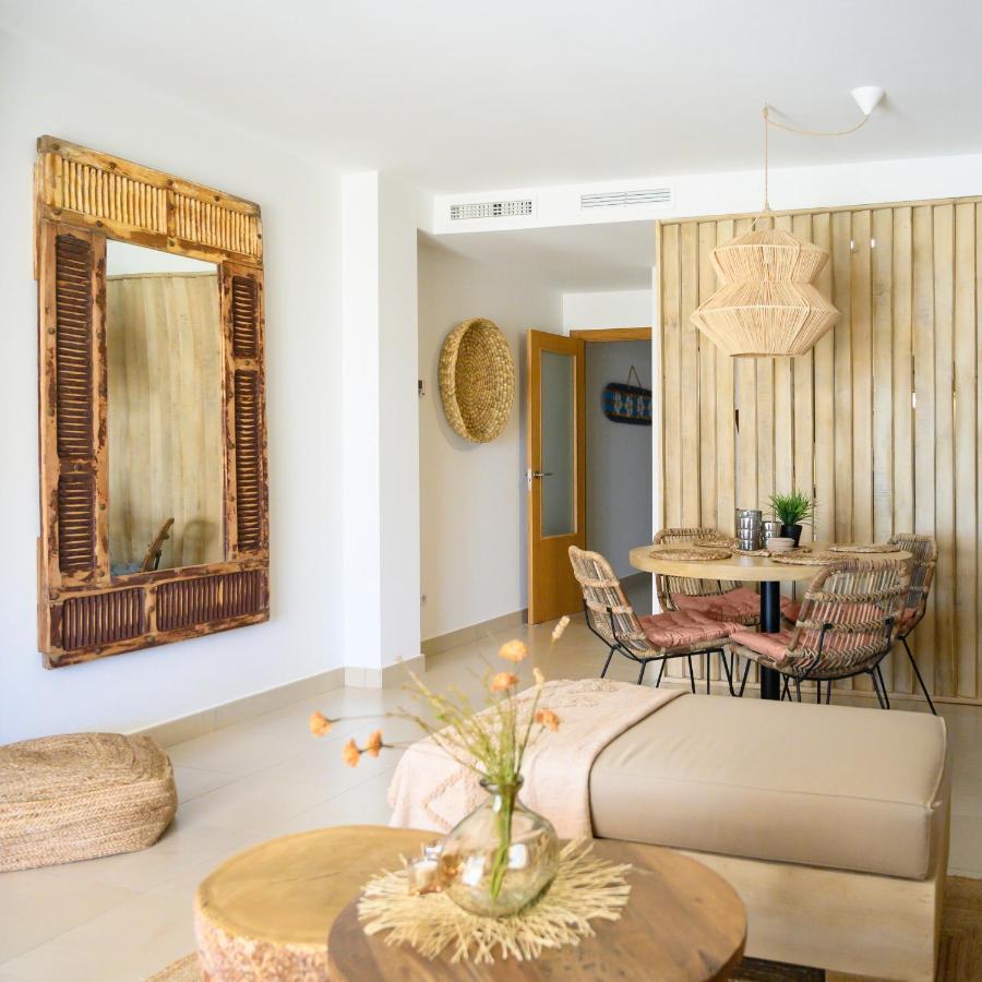 Modern Apartment Directly On The Beach With Wifi And Air Conditioning El Campello Luaran gambar